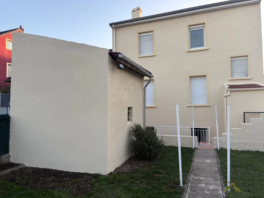 Maison avec Ravalement en D3 Armeé + crépis grésé — photo 4